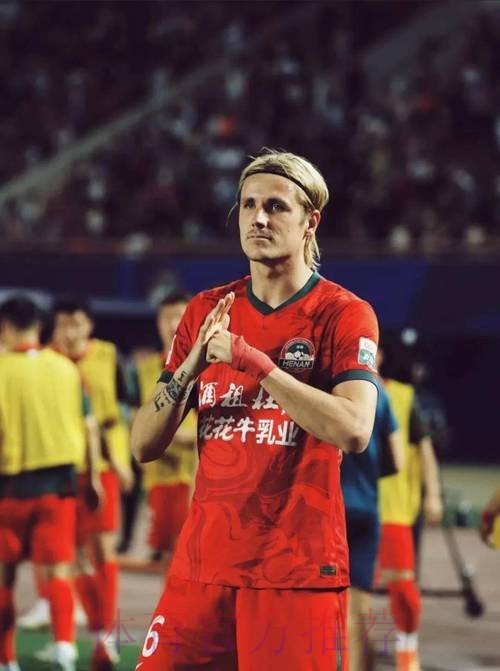 达洛特：我们创造的机会足以赢下比赛，红牌让球队陷入被动