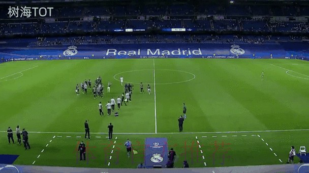 矿工欧冠“让”10子 用2队吊打皇马！一群人疯跑